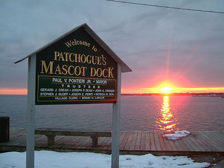 Mascot dock