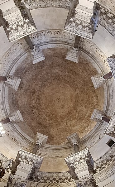 File:Mausoleum of Diocletian - Cathedral of St. Domnius - 51388985164.jpg