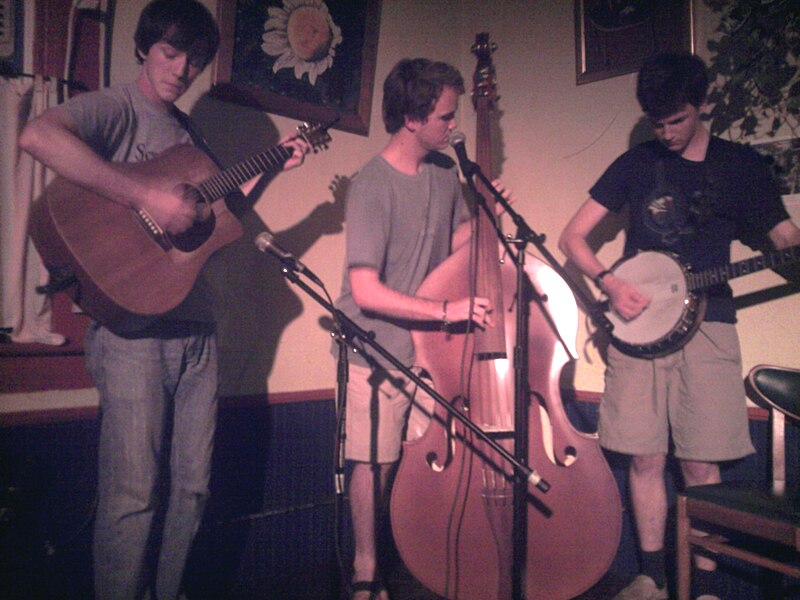 File:McLaughlin Brothers open mic Little Grill Collective Harrisonburg VA July 2012.jpg