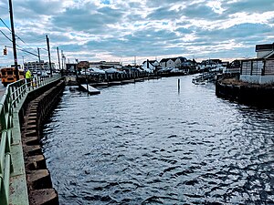 Meadowmere'de Hook Creek, AKA Bay Başkanı