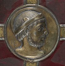 Lothár portréja, ezüstmedallion a 10-11. századból