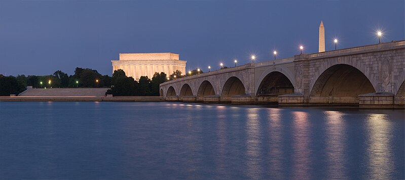 File:Memorial Bridge - panoramio.jpg