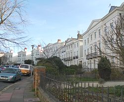 Montpelier Crescent, Brighton (Güneyden Genel Görünüm) .JPG