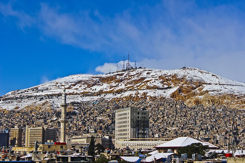 File:Mount Qasioun-جبل قاسيون.jpg