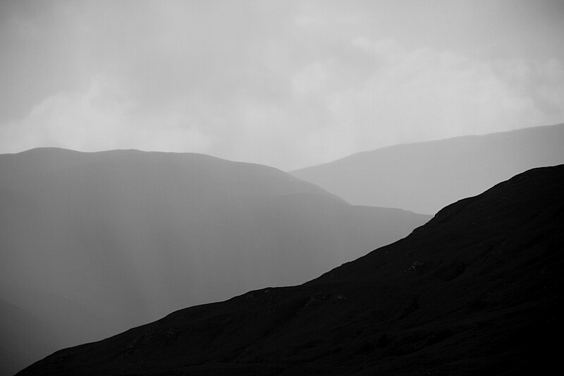 File:Mountain silhouettes in the Scottish Highlands.jpg