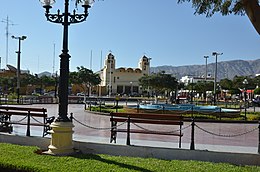 Nasca - Plaza de Armas - panoramio.jpg