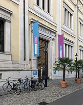 View of the museum building Naturwiss.Museum Basel.jpg