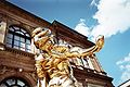 Skulptur vor dem Neuen Museum Weimar