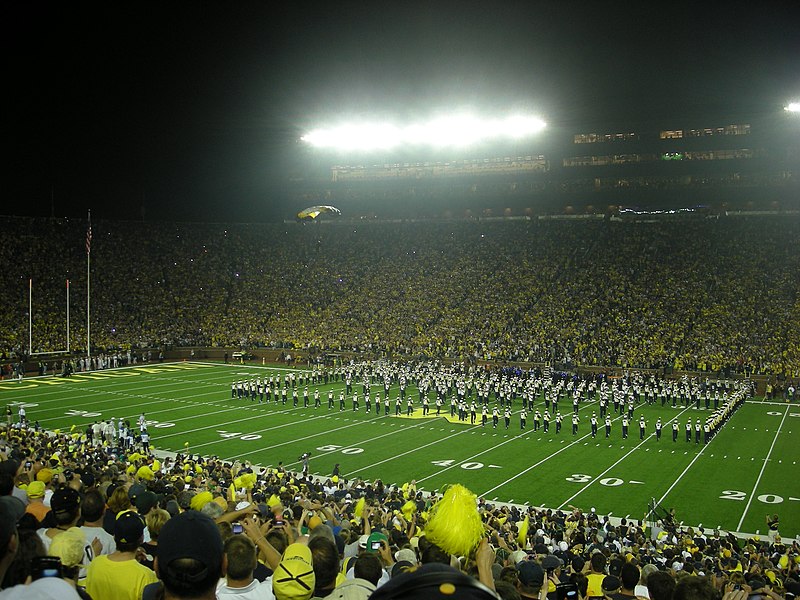 File:Notre Dame vs. Michigan 2011 16 (halftime).jpg