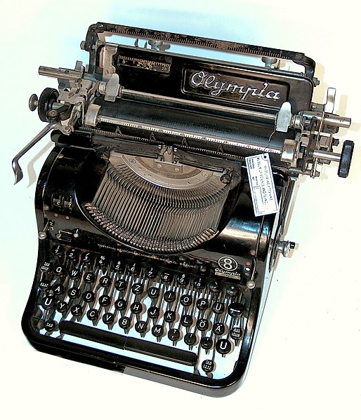 File:Olympia typewriter model 8.jpg