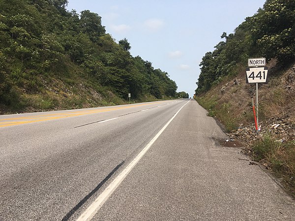 PA 441 northbound past US 30 in Columbia