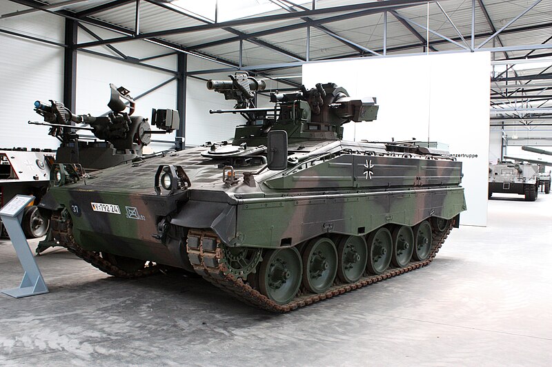 File:Panzermuseum Munster 2010 0658.JPG