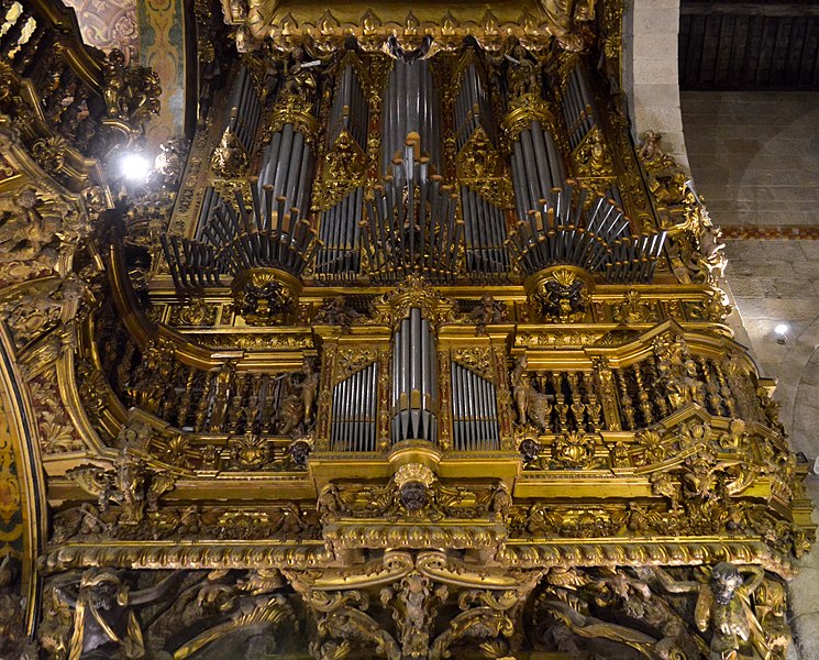 File:Pipe organ (32602305487).jpg