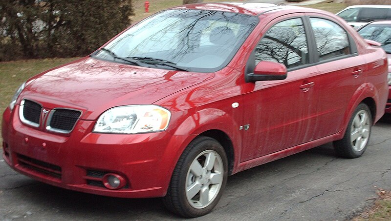 File:Pontiac Wave '07 Sedan.jpg