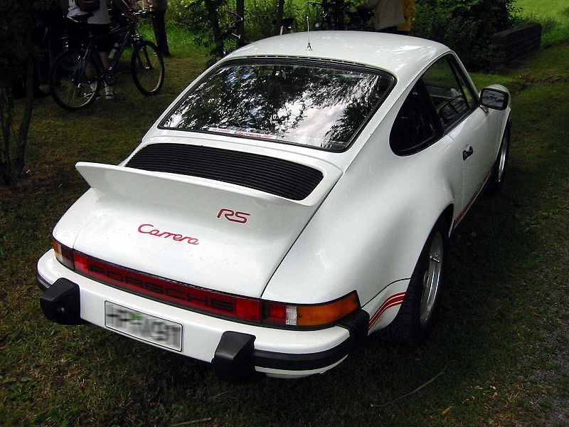 File:Porsche 911 Carrera RS rear.jpg