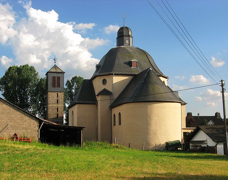 File:Pronsfeld Kirche.jpg