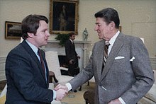 Smith with President Ronald Reagan in 1985 Reagan Contact Sheet C27906 (cropped).jpg
