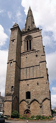 Gothic bell tower (2009) Redon - Abbaye Saint-Sauveur - Tour gothique - 20090704.jpg
