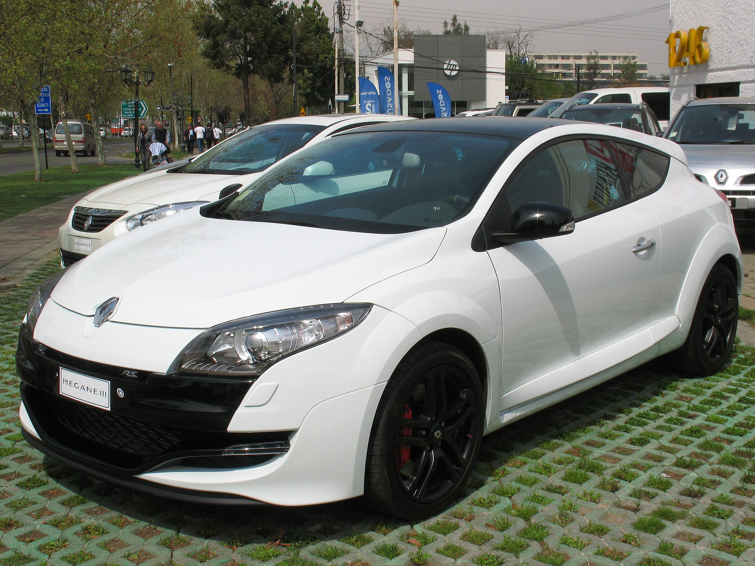 File:Renault Megane RS 2012 (11919898703).jpg - Simple English Wikipedia,  the free encyclopedia