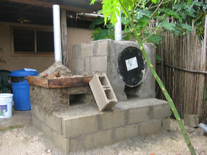 File:Rocket Stove with Oven.jpg