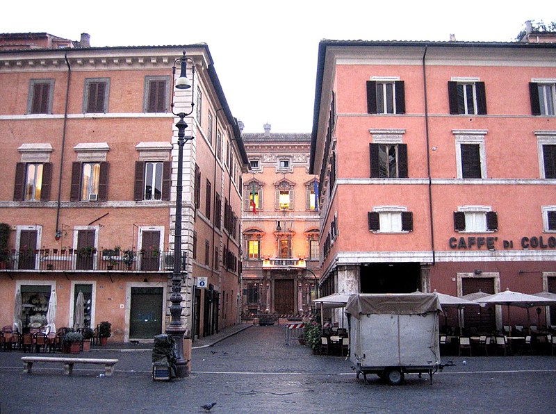 File:Roma-piazzanavona.jpg