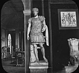 Статуя императора Луция Вера. Фотография до 1923 г.