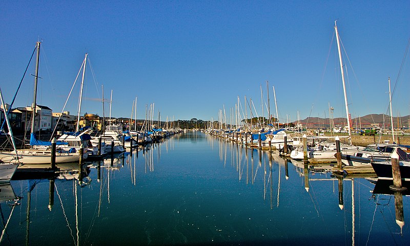 File:San Francisco Marina (2079223508).jpg