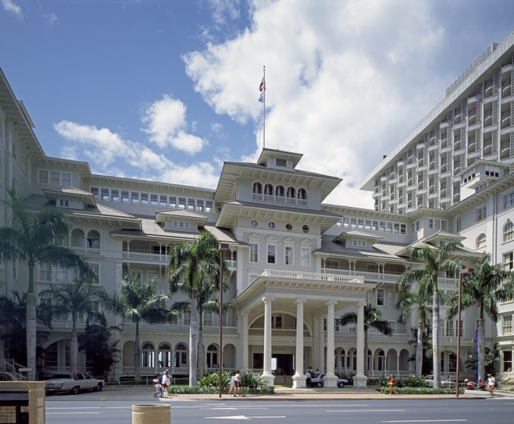 File:Sheraton Moana Hotel, Waikiki's first hotel, Honolulu, Hawaii LCCN2011632984.tif