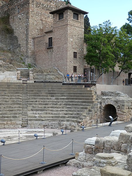 File:Teatro Romano 005.jpg