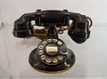 Telephone, Model 102, designed by Henry Dreyfuss, Western Electric Company, New York City, 1928, Bakelite case, metal - Museum für Angewandte Kunst Köln - Cologne, Germany - DSC09623.jpg