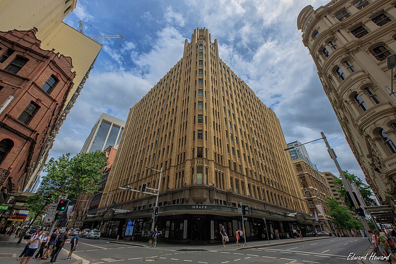 File:The Grace Hotel (1930), Sydney.jpg