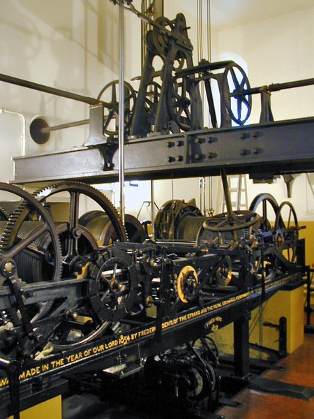 File:The Westminster clock - geograph.org.uk - 414377.jpg