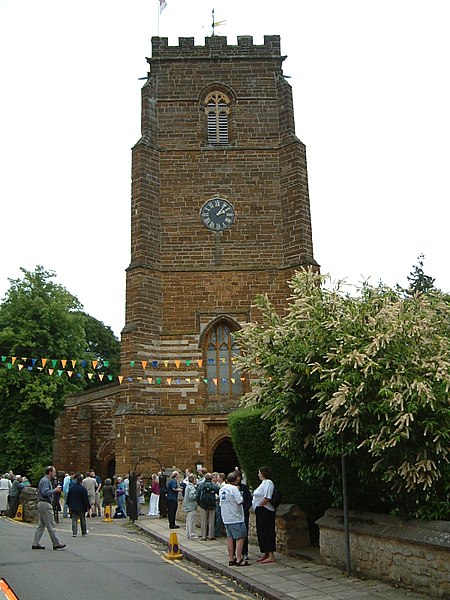 File:Towcester church.jpg