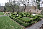 Thumbnail for File:Tyler Mansion Gardens, Newtown PA 01.JPG