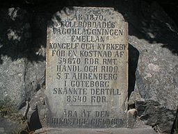 Minnesmärke vid Ingetorps sjö för den väg som senare blev Riksväg 2