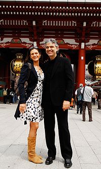 Bocelli with his then fiancée Veronica Berti in Tokyo, Japan, during his 2008 Asian Tour.