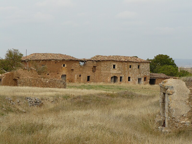 File:Villamorón20121006144735P1160689.jpg