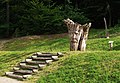 Baumwelt Aus dem Holz einer 230 jährigen Eiche WaldMenschen von Thomas Rees ein ständige Ausstellung auf dem Skulpturenpfad des Waldhaus Freiburg