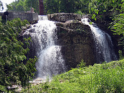 Walters Falls - view from below Walters Falls from below.jpg