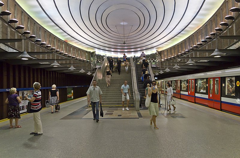 File:Warsaw 07-13 img37 Plac Wilsona metro.jpg