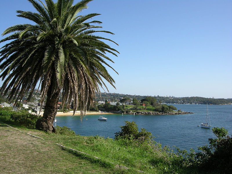 File:Watson bay 03.JPG