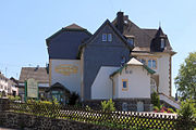 Deutsch: Westerburg, Westerwaldkreis: Villa Wilhelmstraße 28 This is a photograph of a cultural monument. It is on the list of cultural monuments of Westerburg.