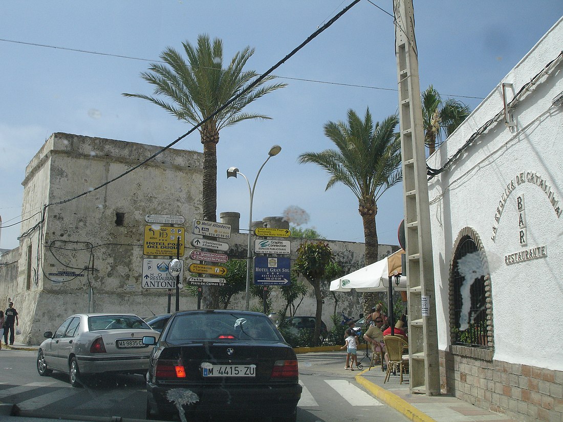 Castle of Zahara de los Atunes and Palace of Jadraza