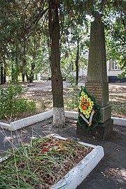 Піківець. Братська могила радянських воїнів.jpg