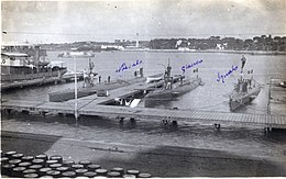 1918, portul Brindisi. Trei submarine din clasa Glauco Narvalo, Glauco și Squalo.jpg