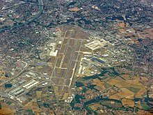 Fertigungsstätten am Flughafen Toulouse-Blagnac (links unten im Bild)