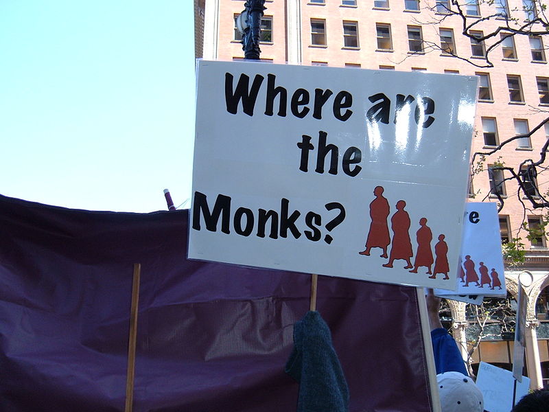 File:2008 Olympic Torch Relay in SF - Justin Herman Plaza 89.JPG