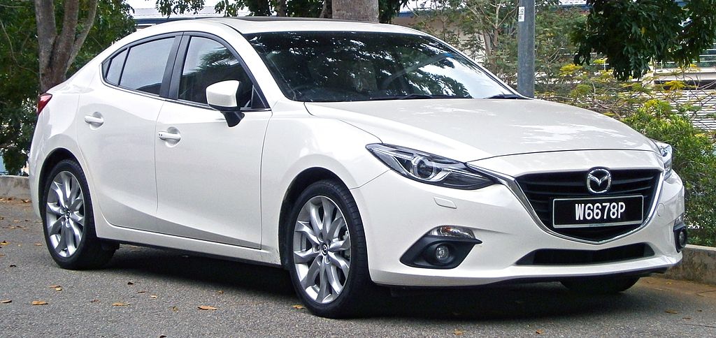 1024px-2014_Mazda_3_Sedan_%28BM%29_2.0_S