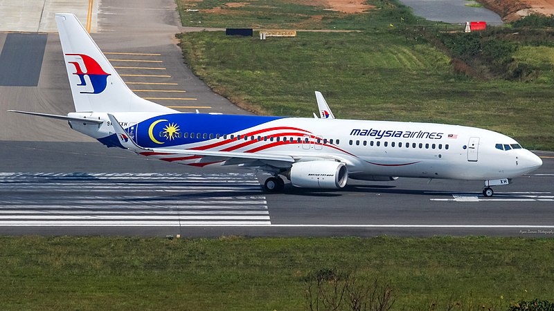 File:9M-MXH - Malaysia Airlines - Boeing 737-8H6(WL) - MSN 40135 - VGHS.jpg