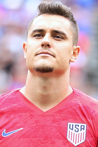 <span class="mw-page-title-main">Aaron Long (soccer)</span> Football player